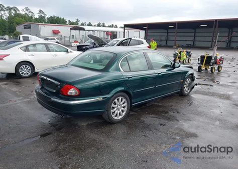 2002 Jaguar X-Type 2.5L из США, поврежденный, VIN SAJEA51D92XC15084